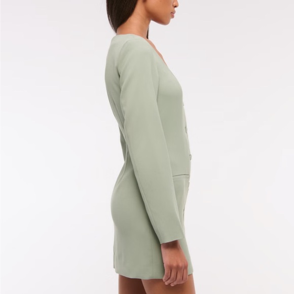 Special Price! ABERCROMBIE Mara Long-Sleeve Mini Dress, Green, size XS Petite - Picture 4 of 5